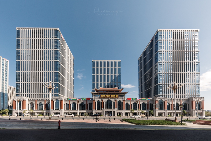 金磚未來創(chuàng)新園,金磚創(chuàng)新基地啟動區(qū)創(chuàng)新載體。黃國良攝
