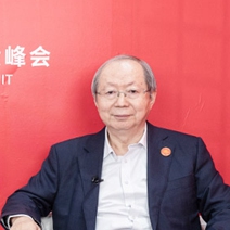 國家發(fā)改委原副主任、中國經(jīng)濟(jì)體制改革研究會(huì)會(huì)長彭森