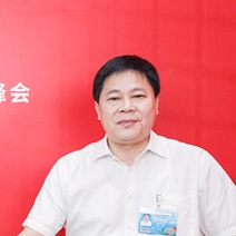 龍巖市大數(shù)據(jù)和政務(wù)服務(wù)管理局黨組書記、局長陳俊明