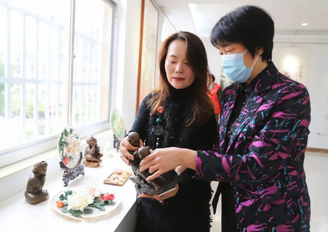 平潭：閩臺(tái)婦女兒童藝術(shù)嘉年華活動(dòng)。