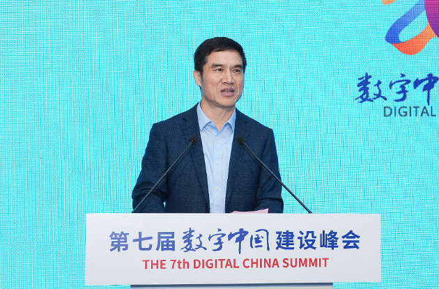 福州新區(qū)黨工委專職委員程小馬致辭