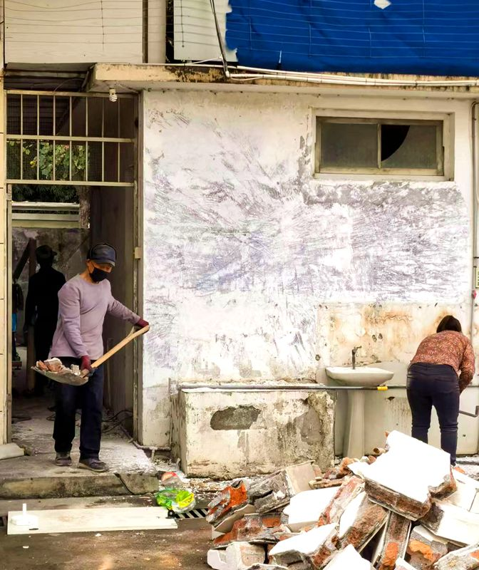 公廁改造施工現(xiàn)場(chǎng)。鷺馳公司供圖