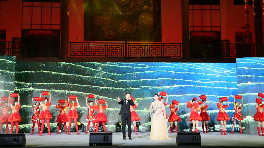 “春季村晚”現(xiàn)場(chǎng)表演