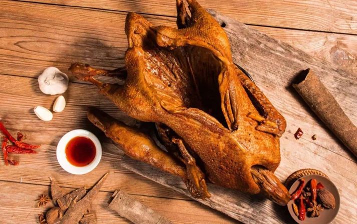 好品中國(guó)丨萬(wàn)物皆可“熏”，地道武夷味