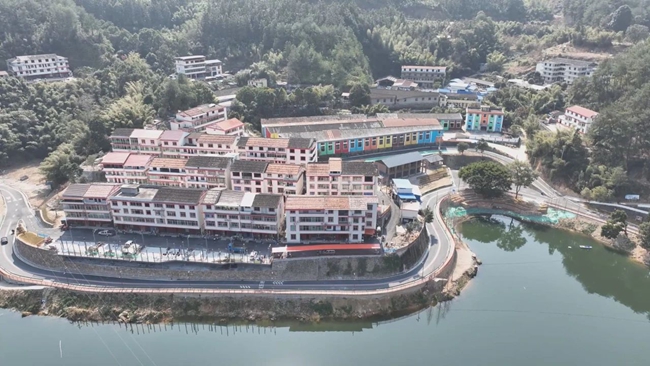 移民村民生基礎建設逐漸完善