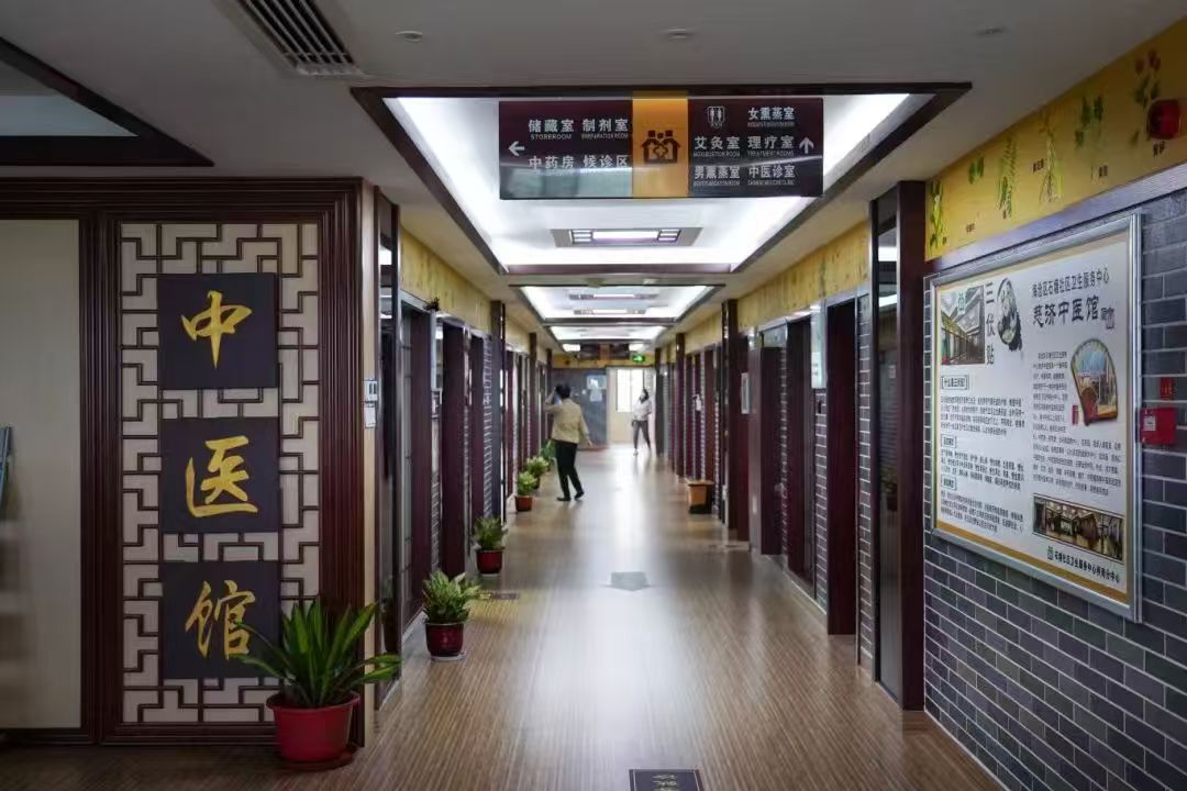 石塘社區(qū)衛(wèi)生服務(wù)中心的中醫(yī)館
