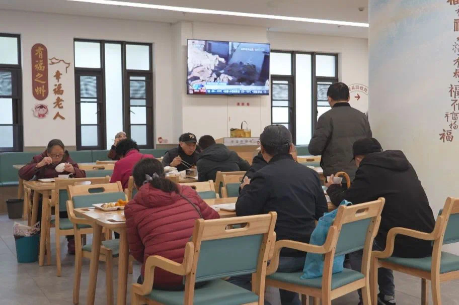 大凰山社區(qū)長(zhǎng)者食堂。大凰山社區(qū)供圖
