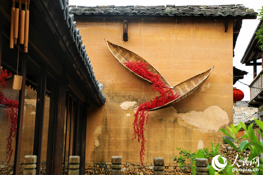 三洲村一角。人民網(wǎng) 李唯一攝