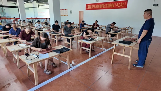 三福公司舉辦雕刻工職業(yè)技能等級(jí)認(rèn)定實(shí)操考試